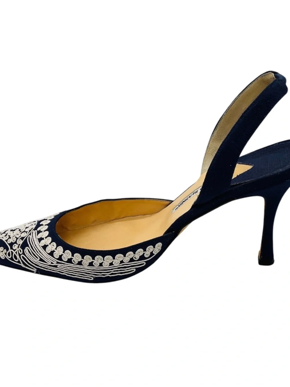 MANOLO BLAHNIK NAVY BLUE / WHITE EMBROIDERED LINEN SLINGBACK PUMPS